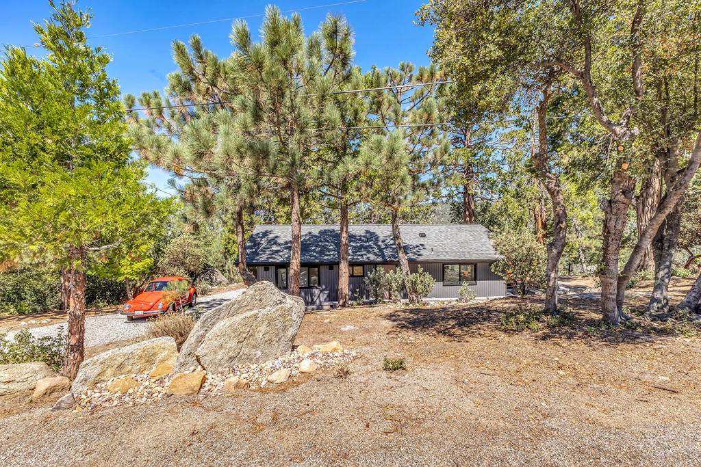 52600 Double View Drive