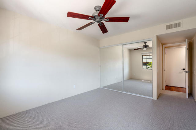 291 E Mel Avenue, Palm Springs CA: https://media.crmls.org/mediaz/06db2dd6-f361-4913-96f2-78ecdfb758c4.jpg