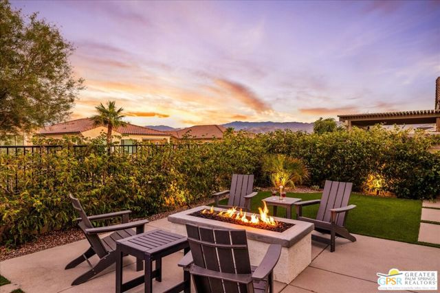 19 Moscato, Rancho Mirage CA: https://media.crmls.org/mediaz/06dc1191-00d0-4a10-b10d-7502296ef7e2.jpg