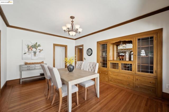 148 Estabrook, San Leandro CA: https://media.crmls.org/mediaz/06dcb215-4024-4675-84e7-fa604788192a.jpg