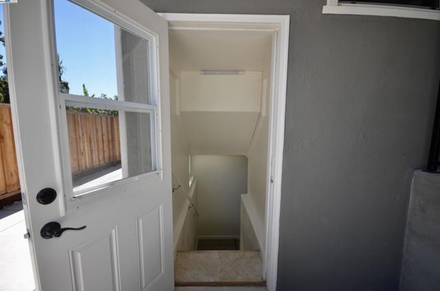 4544 Thornton Ave, Fremont CA: https://media.crmls.org/mediaz/06dd1058-899c-4b0f-a59f-d757b22db0b4.jpg
