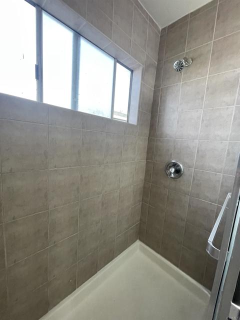 Detail Gallery Image 9 of 10 For 331 E 5th St, National City,  CA 91950 - 2 Beds | 1 Baths