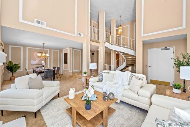 12417 Shropshire Lane, San Diego CA: https://media.crmls.org/mediaz/06dfb719-e6a9-4821-8914-df21f9a8aa5d.jpg