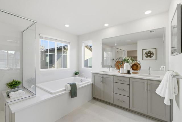 9065 Tallship Way, Newark CA: https://media.crmls.org/mediaz/06dfd881-811a-4886-ada9-21484fe56934.jpg