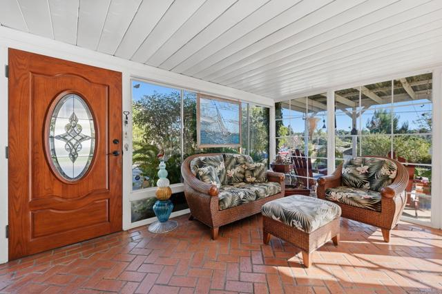 Detail Gallery Image 16 of 46 For 145 Barhaven Ln, Fallbrook,  CA 92028 - 3 Beds | 2 Baths