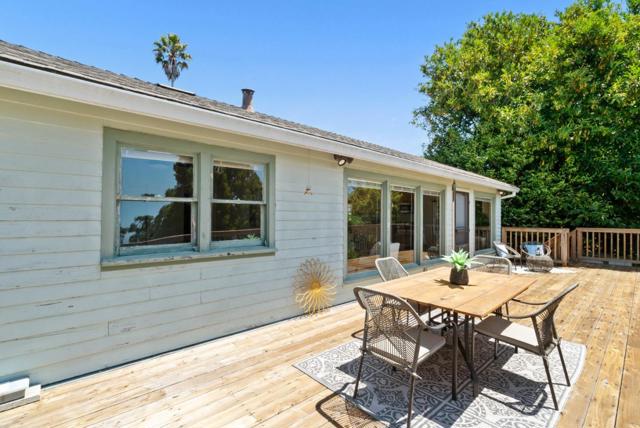 206 Bayview Court, Aptos CA: https://media.crmls.org/mediaz/06e09ae3-5b62-4a62-a6fa-c75b8347b7ab.jpg