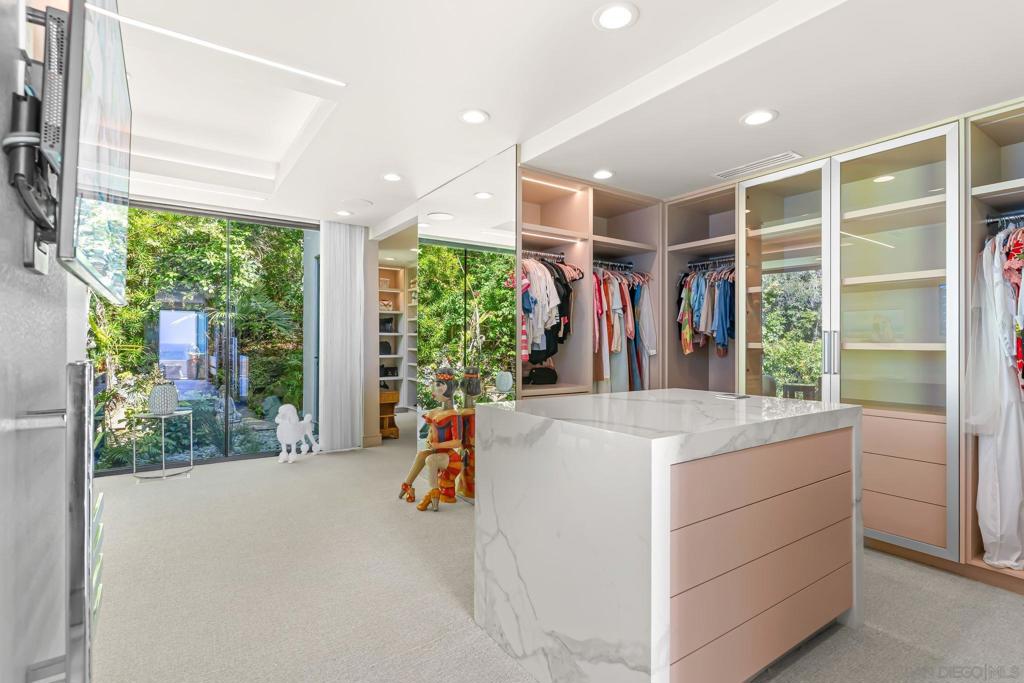 MLS #250035540SD image #28