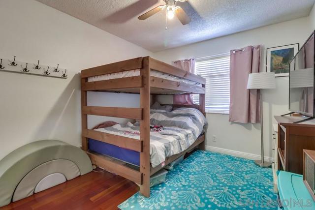8233 Warmwood Ave, Spring Valley CA: https://media.crmls.org/mediaz/06e1427a-ffff-4189-b348-f4d0c397fd38.jpg