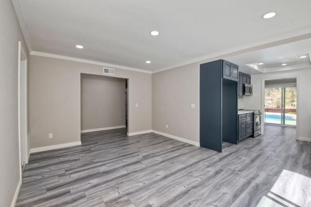 Detail Gallery Image 9 of 35 For 6428 El Perico Ln, Carlsbad,  CA 92009 - 4 Beds | 2 Baths