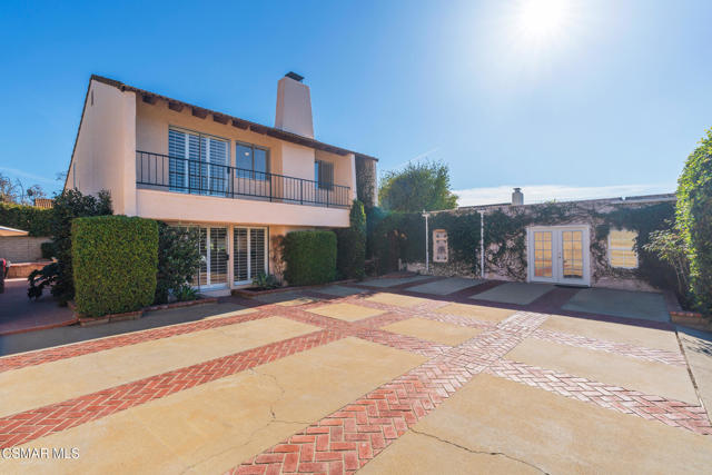 4524 Greengate Court, Westlake Village CA: https://media.crmls.org/mediaz/06e20f53-c5ea-42f1-b1ac-9fc49bf8a760.jpg