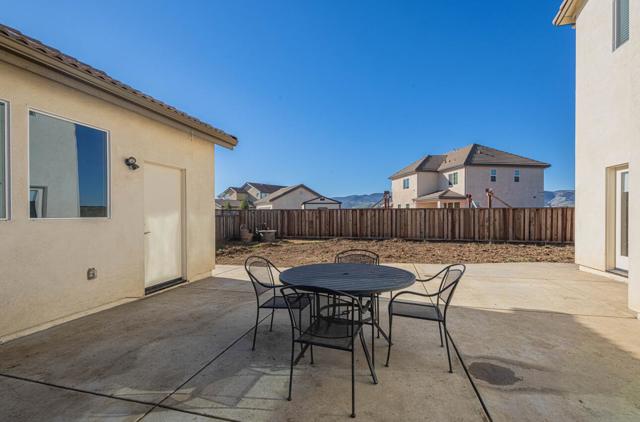 670 Bikle Drive, King City CA: https://media.crmls.org/mediaz/06e2662f-2fcf-468c-a9ac-66ae6b5eeeaa.jpg