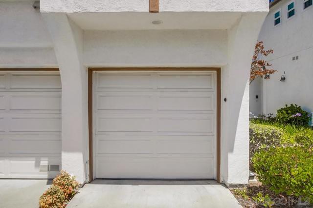 11952 Cypress Canyon Rd, San Diego CA: https://media.crmls.org/mediaz/06e28758-5710-407d-a15e-2029bb5d794a.jpg