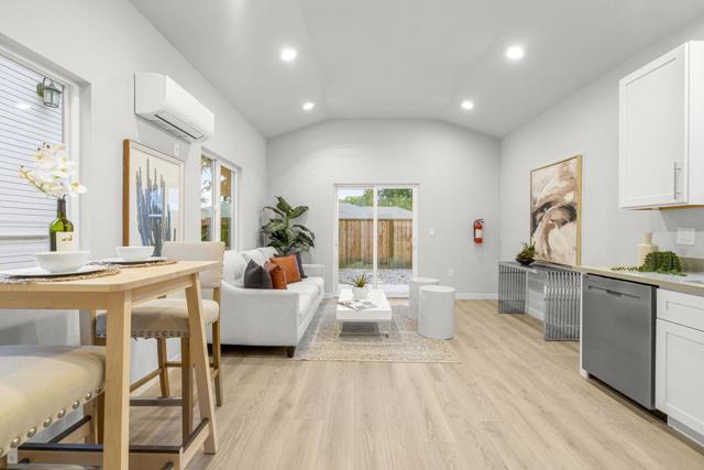 840 N 15th Street, San Jose CA: https://media.crmls.org/mediaz/06e2a5b5-a9d7-4d22-9c89-86816dd52664.jpg