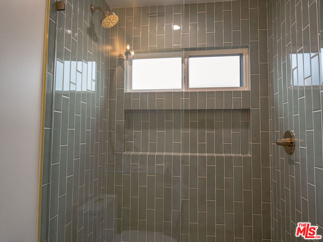Image 38 of 67 For 5817 Alviso Avenue