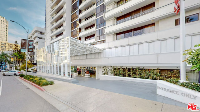 10660 WILSHIRE Boulevard, Los Angeles CA: https://media.crmls.org/mediaz/06e420b2-0311-44df-a333-4ec64dc6dbbe.jpg