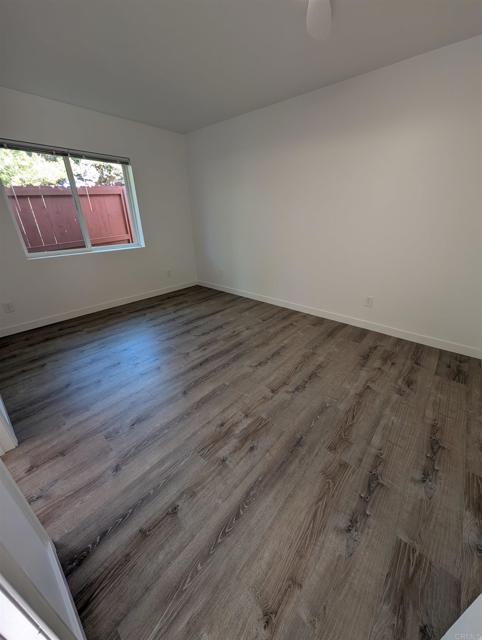 Detail Gallery Image 8 of 18 For 3817 Rojo Tierra Rd, La Mesa,  CA 91949 - 2 Beds | 2 Baths