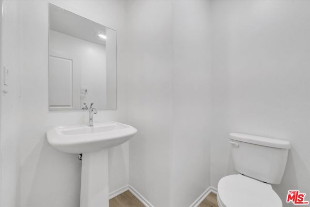 4102 S Limecrest Paseo, Ontario CA: https://media.crmls.org/mediaz/06e73de8-58e1-40fb-93e0-034561acc285.jpg