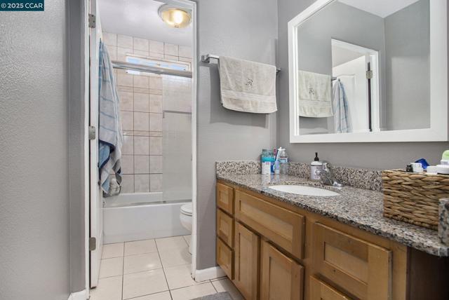 Image 17 of 29 For 312 Barrett Ave