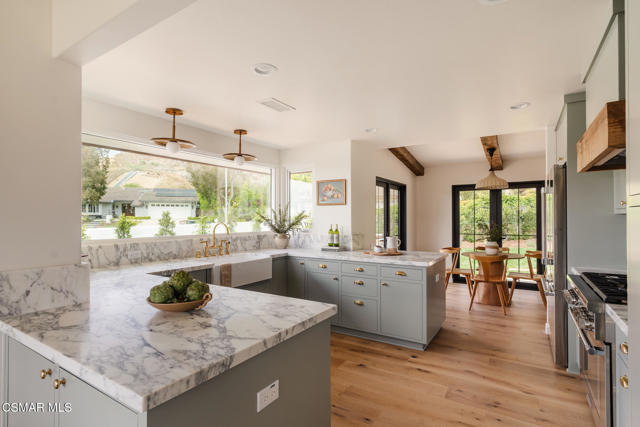 1207 Westridge Drive, Ventura CA: https://media.crmls.org/mediaz/06e8cee0-2e7d-4f83-b428-2b79d4769bd0.jpg