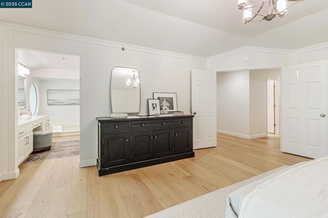 38 Sanders Ranch Rd, Moraga CA: https://media.crmls.org/mediaz/06eb629f-72d2-492d-a335-be6f34f01a63.jpg