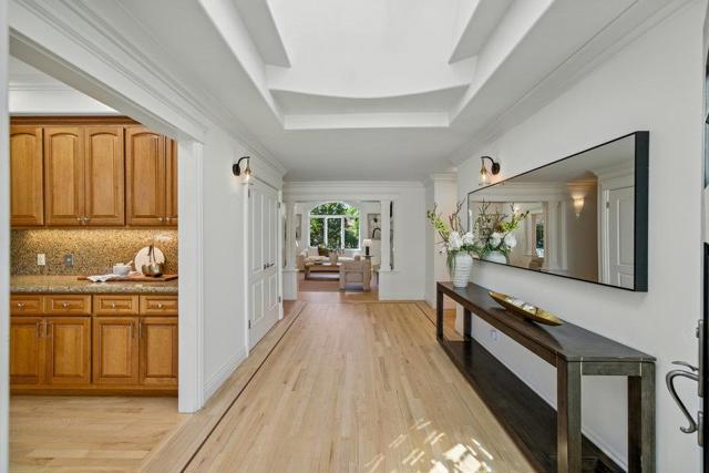 2008 Crist Drive, Los Altos CA: https://media.crmls.org/mediaz/06ebdc7e-c2de-402e-be91-4776f03809d9.jpg
