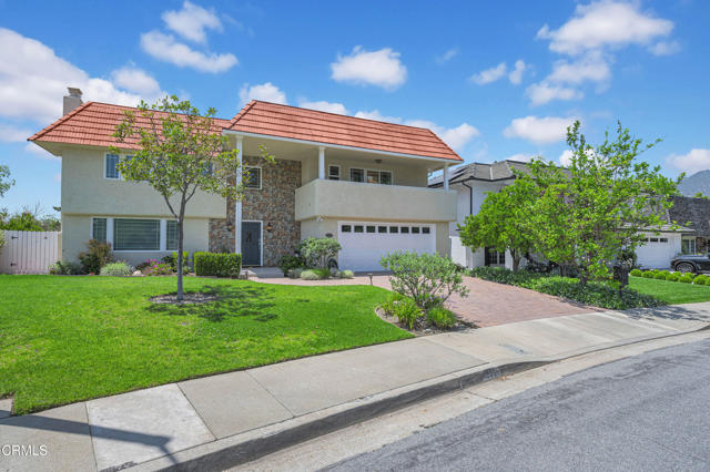 320 Starlane Drive, La Canada Flintridge CA: https://media.crmls.org/mediaz/06ec3995-a4fe-4bde-b09d-67808c01c601.jpg