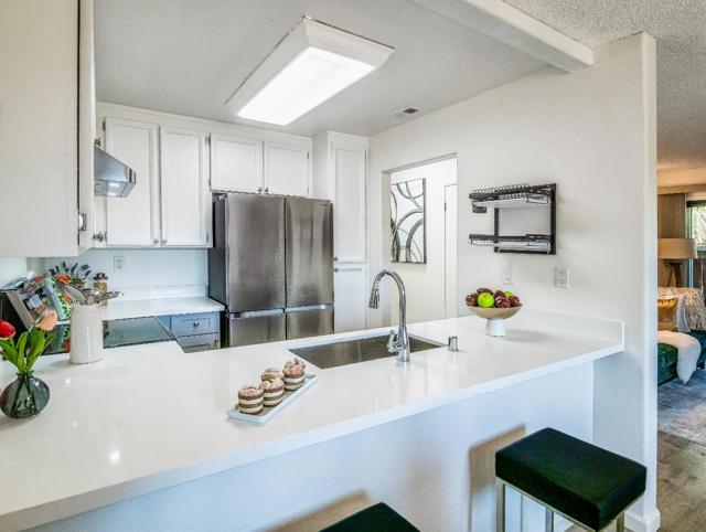 2202 La Terrace Circle, San Jose CA: https://media.crmls.org/mediaz/06ecbc57-b1f2-4d3b-9273-688ecd6d5058.jpg
