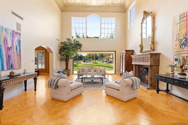 16356 Rambla De Las Flores, Rancho Santa Fe CA: https://media.crmls.org/mediaz/06ed956b-613c-4573-b8ad-0e23ace674f3.jpg