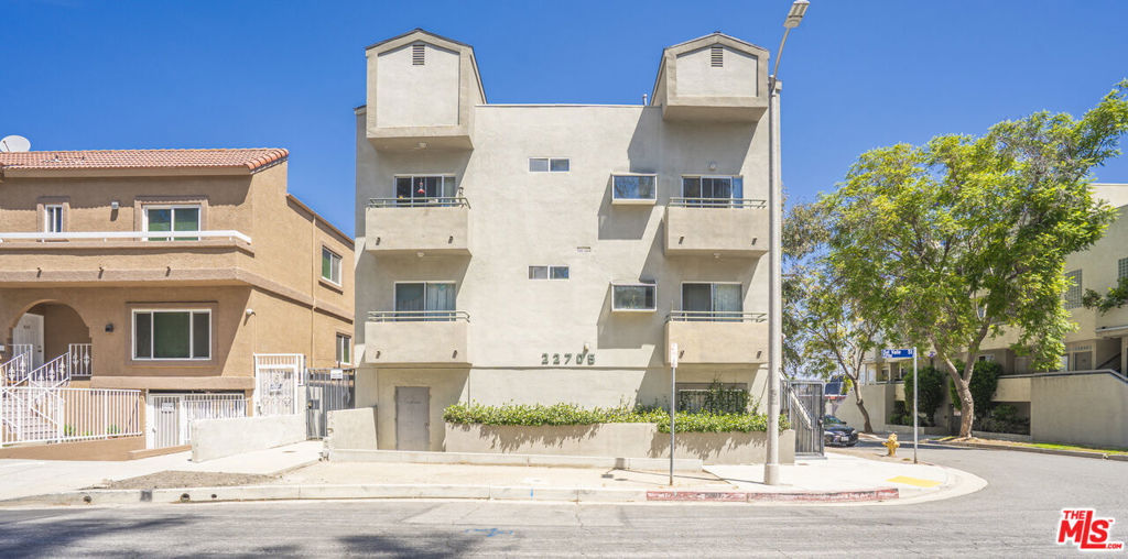 MLS #26845805 image #2