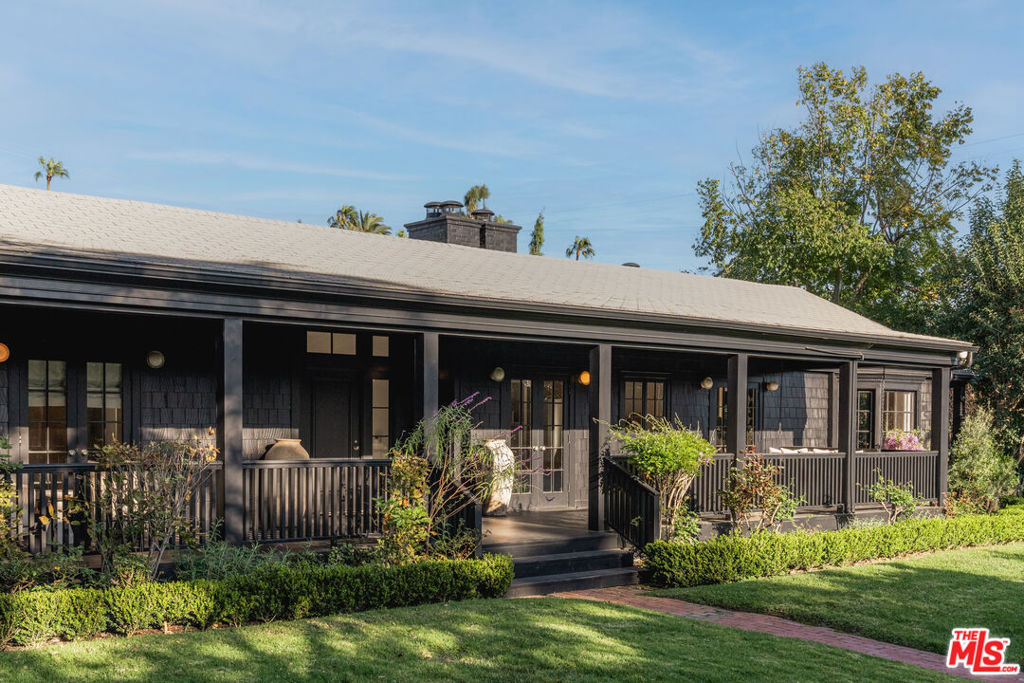 250 S Chadbourne Avenue