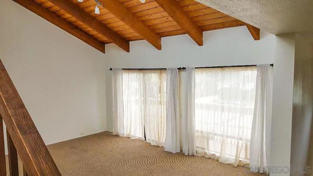 1141 47 Reed Ave, San Diego CA: https://media.crmls.org/mediaz/06eebba9-65b7-48c2-8e63-e89c791654cc.jpg