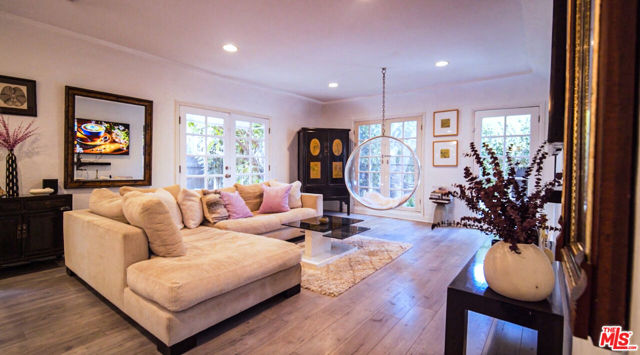 837 Westmount Drive, West Hollywood CA: https://media.crmls.org/mediaz/06eedf48-5400-4e68-b12b-b44b47d49227.jpg