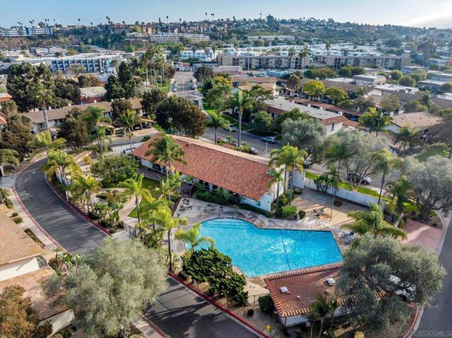 4341 Loma Riviera Ct, San Diego, California 92110, 3 Bedrooms Bedrooms, ,2 BathroomsBathrooms,Townhouse,For Sale,Loma Riviera Ct,240028924SD