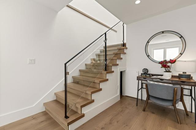 17 30th Street, San Francisco CA: https://media.crmls.org/mediaz/06efbc3d-f80b-4a07-9322-a4e3bd3917e2.jpg