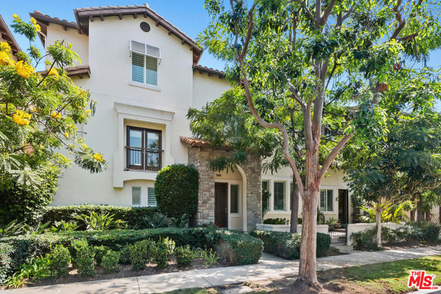 5720 Celedon photo 2