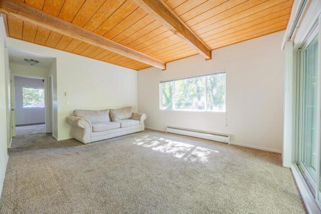 84 Madrone Avenue, San Anselmo CA: https://media.crmls.org/mediaz/06f09457-5934-4a3f-a262-9d63545233f4.jpg