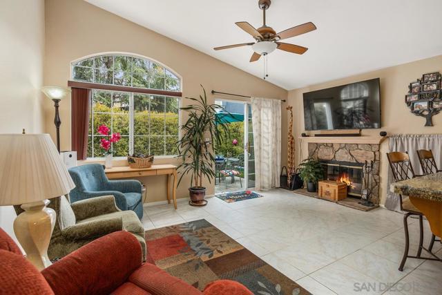1150 ALOE CT., San Marcos CA: https://media.crmls.org/mediaz/06f125d0-3d83-49db-ad82-25267623cf62.jpg