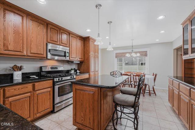 Detail Gallery Image 13 of 50 For 352 Moultrie Pl, Santa Paula,  CA 93060 - 3 Beds | 2 Baths