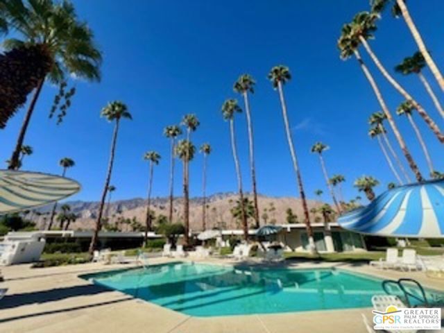 Pool and majestic Views