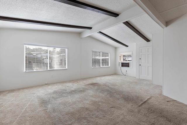 Detail Gallery Image 18 of 70 For 2130 Sunset Dr #135,  Vista,  CA 92081 - 2 Beds | 2 Baths