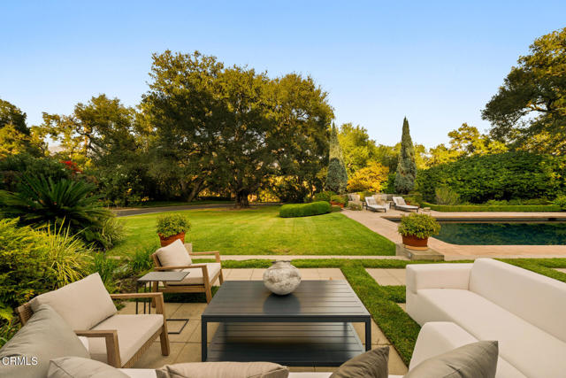 Detail Gallery Image 16 of 23 For 707 Rockwood Rd, Pasadena,  CA 91105 - 6 Beds | 6 Baths