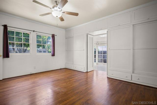 1506 5Th St, Coronado CA: https://media.crmls.org/mediaz/06f55bea-9471-489c-9c87-d66c05515c91.jpg