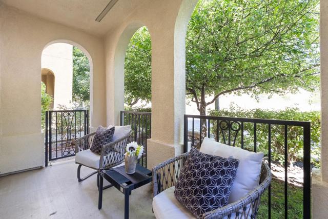 211 Okeefe Way, Mountain View CA: https://media.crmls.org/mediaz/06f7004b-3ba5-4e8f-bf4b-a7a40a2cad80.jpg
