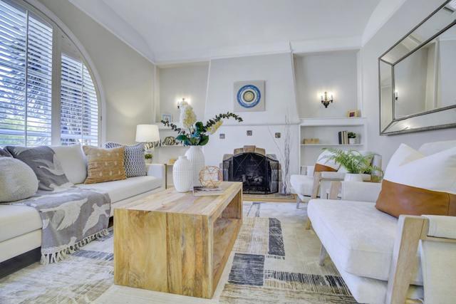 430 26th Avenue, San Mateo CA: https://media.crmls.org/mediaz/06f79e28-3048-4215-8833-cb29daa57289.jpg