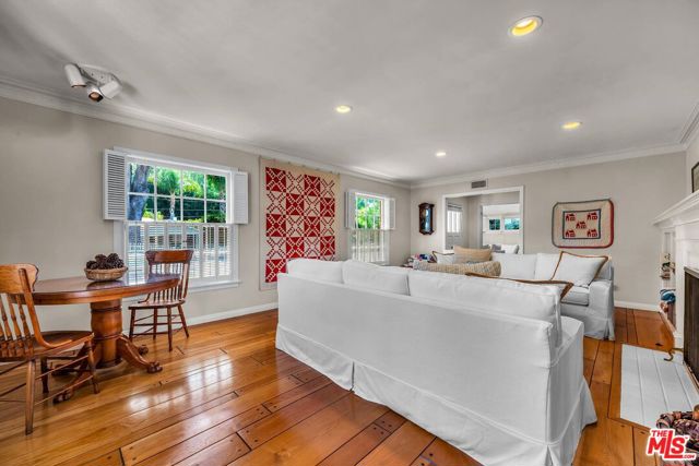3 Bed Home for Sale in Sherman Oaks, California