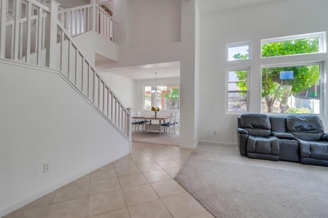32411 Cassino Court, Temecula CA: https://media.crmls.org/mediaz/06f92442-cd59-45af-852e-64938de55321.jpg