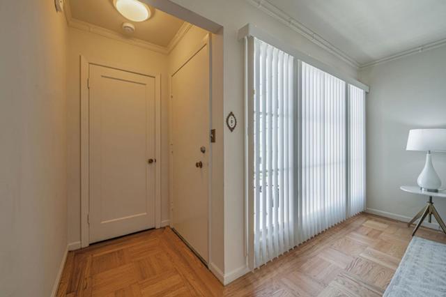 319 Sweeny Street, San Francisco CA: https://media.crmls.org/mediaz/06f95e11-e1cb-4b66-9006-c8121cec389c.jpg