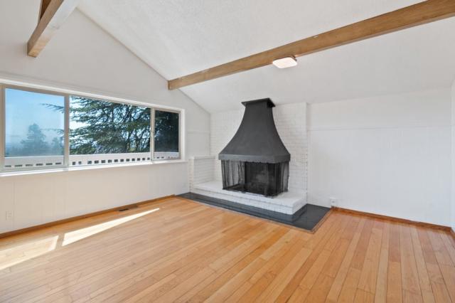 10981 Edgemont Drive, San Jose CA: https://media.crmls.org/mediaz/06f9dfba-27f6-42f6-8ff3-9bf1e6c7a3c9.jpg