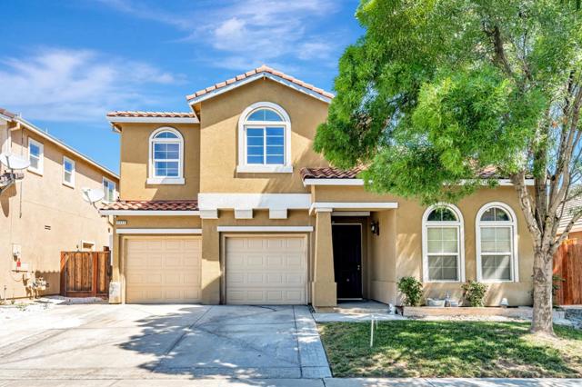 5323 Gold Creek Circle, Discovery Bay CA: https://media.crmls.org/mediaz/06fa5cbb-b5c3-4b04-b719-81843b557804.jpg