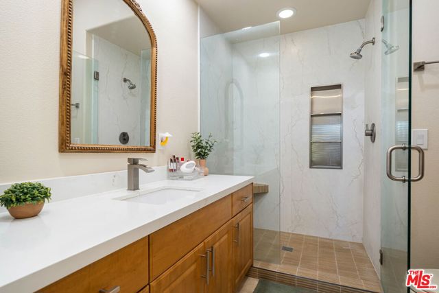 8 Dickens Court, Rancho Mirage, CA 92270